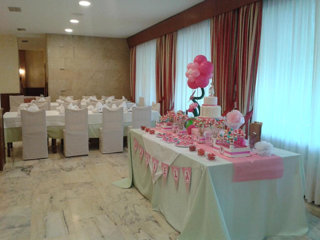 Hotel Park Нойя Екстер'єр фото