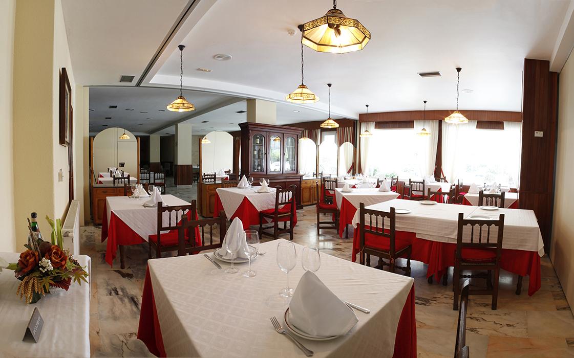 Hotel Park Нойя Екстер'єр фото
