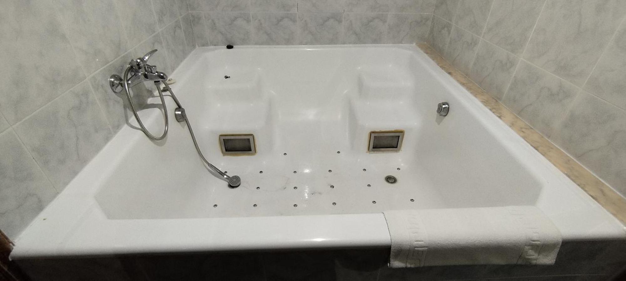 Hotel Park Нойя Екстер'єр фото
